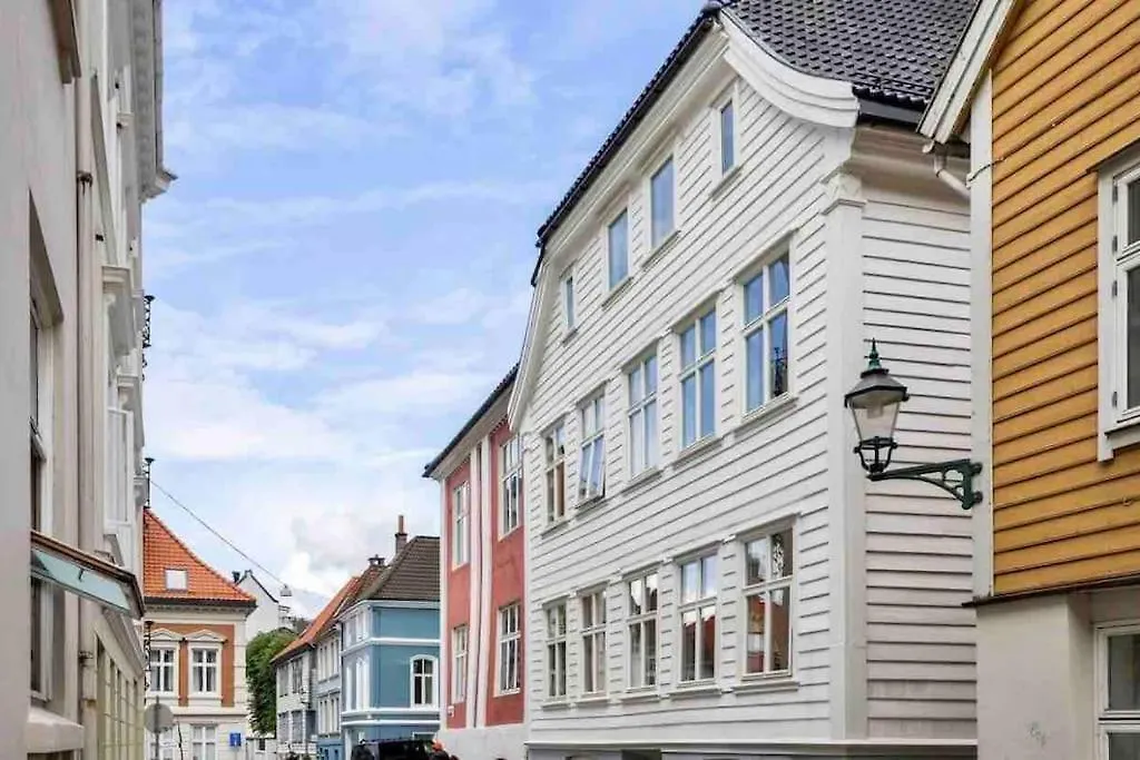 Welcome To Lille Ovregaten, In The Middle Of Bergen City 0*,  Norwegen