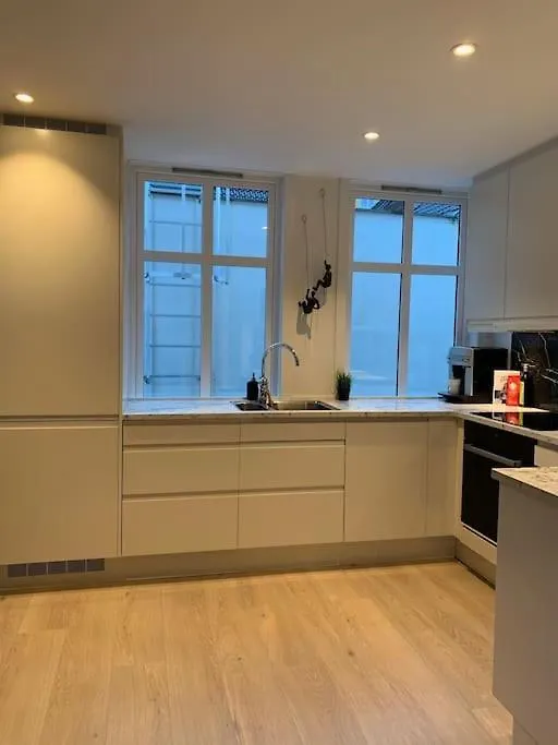 Welcome To Lille Ovregaten, In The Middle Of Bergen City Apartment