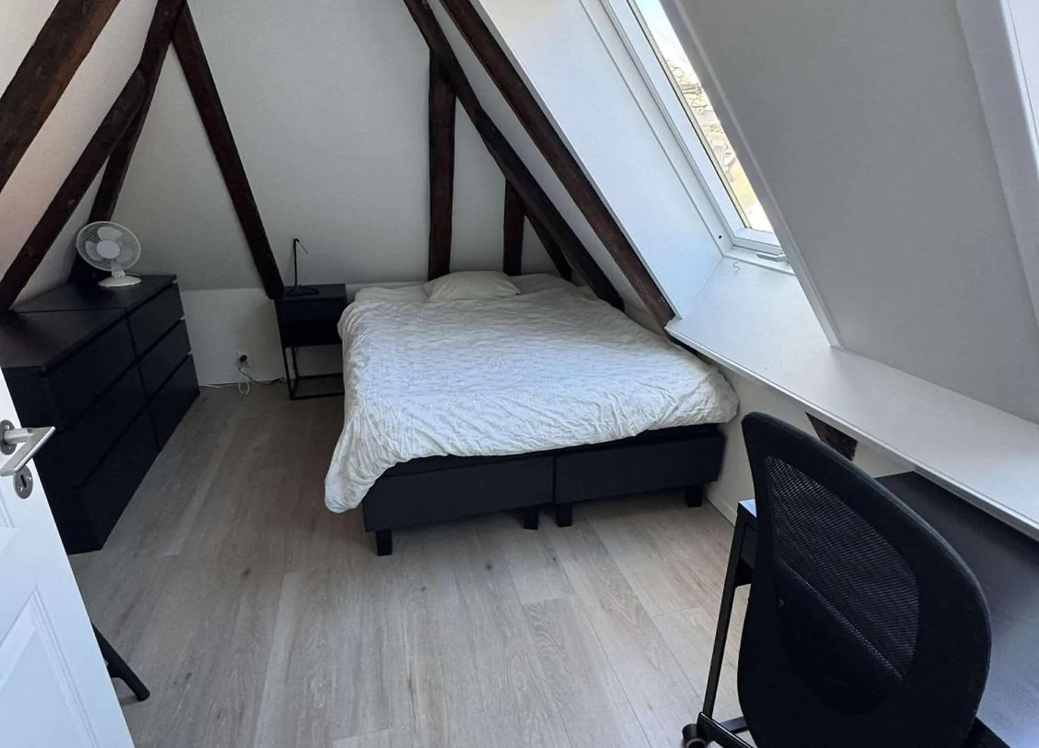 Welcome To Lille Ovregaten, In The Middle Of Bergen City 0*,  النرويج